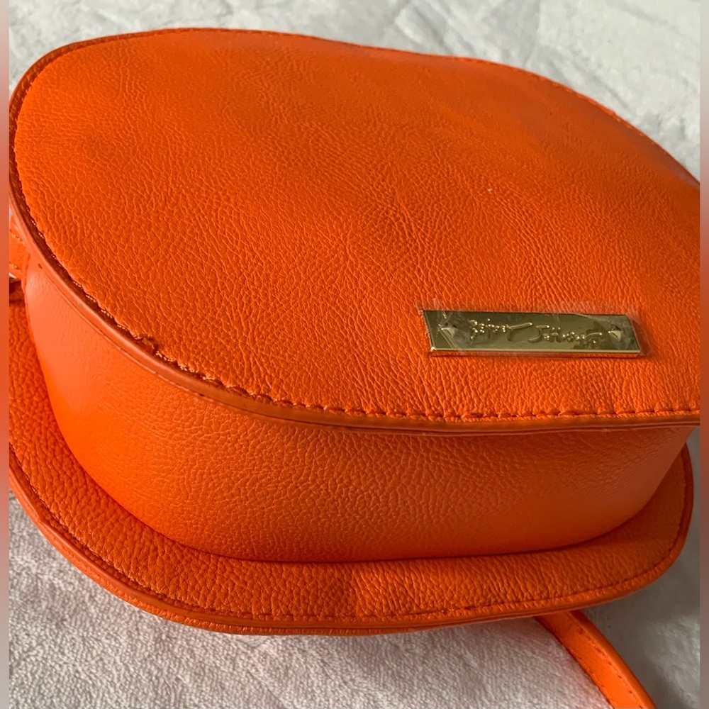 Betsey Johnson Orange XO Pumpkin Face Crossbody Bag NWT - Picture 9 of 13